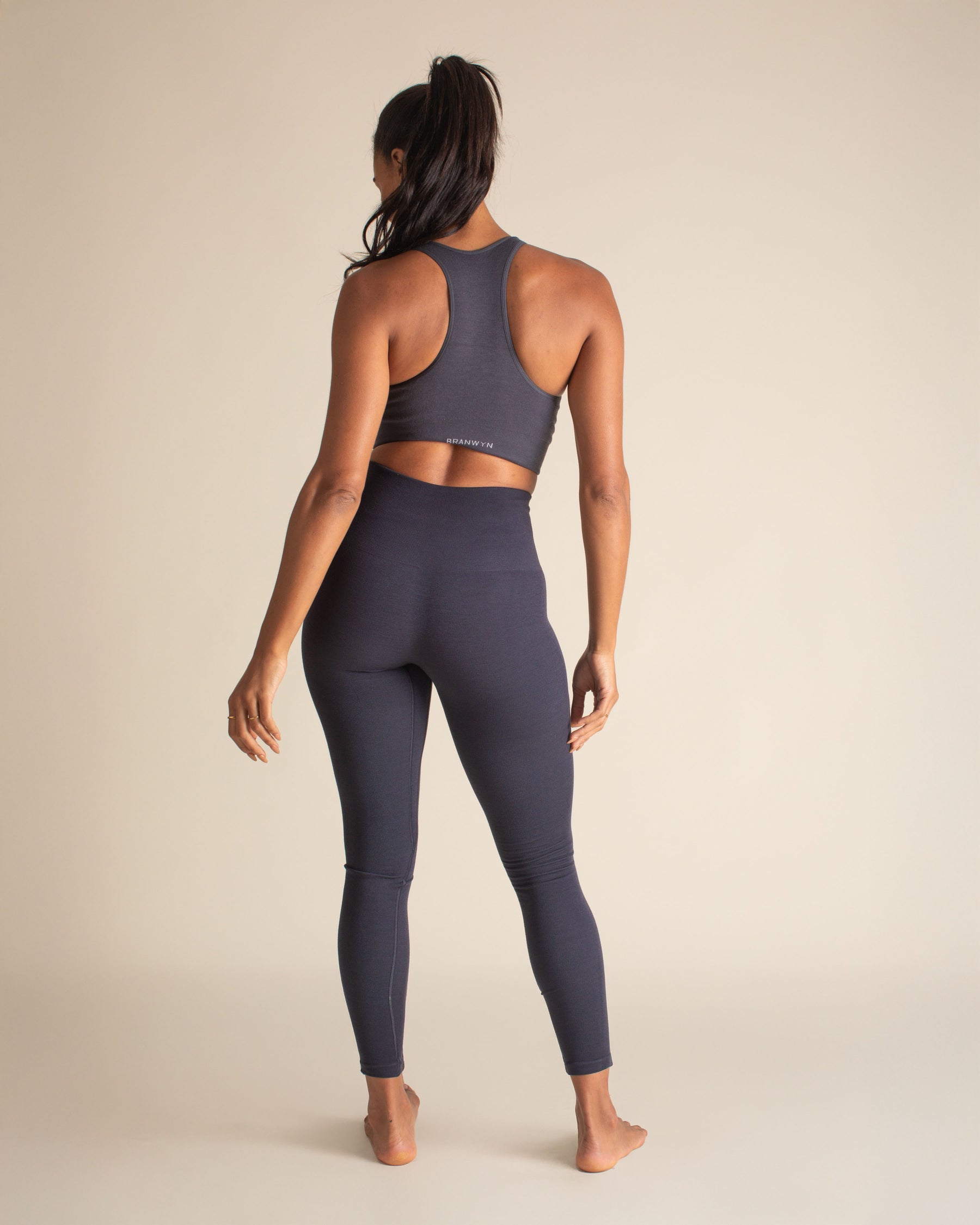 Essential Compressive Legging 28"